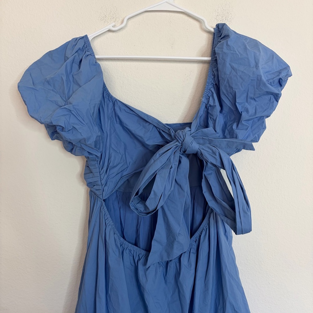 En Saison Dawson Blue Puff Sleeve Open Back Eyelet Lace Dress - Picture 5 of 9